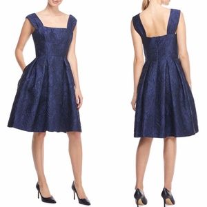 NWT Gal Meets Glam Annabelle Jacquard Satin Dress